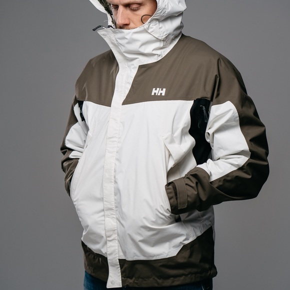 helly hansen snowboard jacket